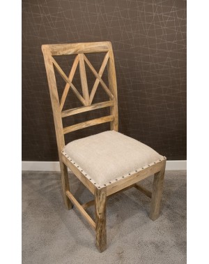 Krzesło Bijapur z drewna Mango
